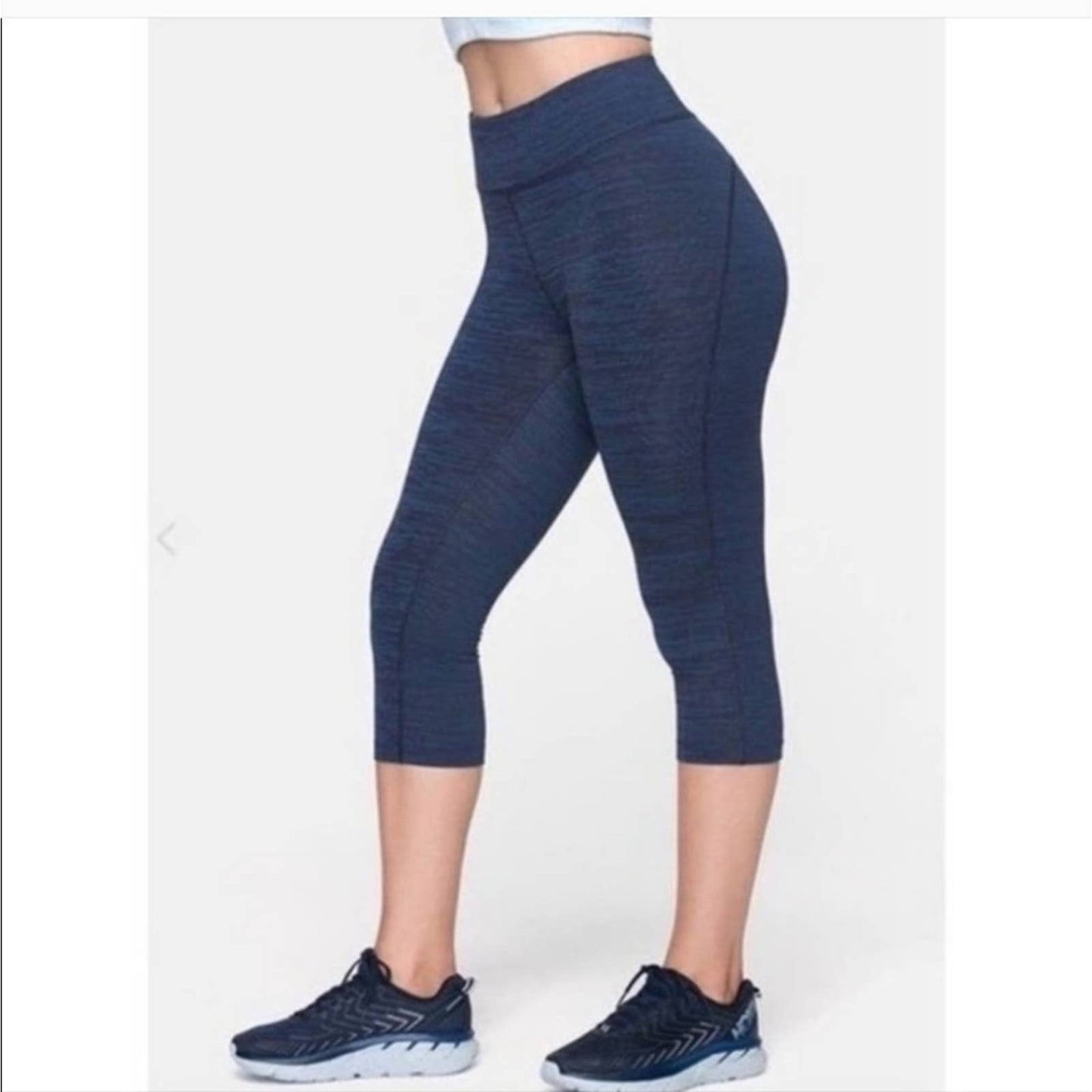 Outdoor Voices Navy Blue Spacedye Capri Athletic Leggings Medium