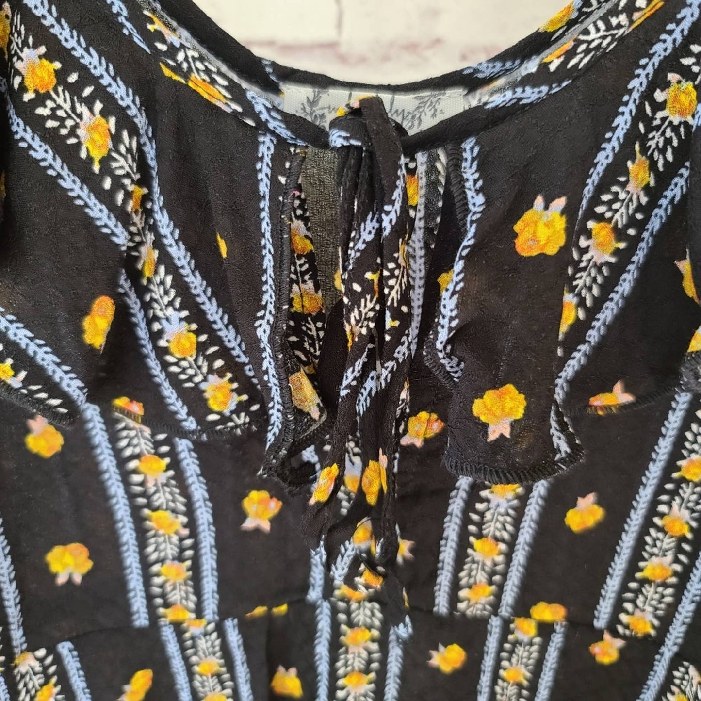 NWT Intimately Free People Love To Love Black Floral Stripe Ruffle Hem Tank Smal