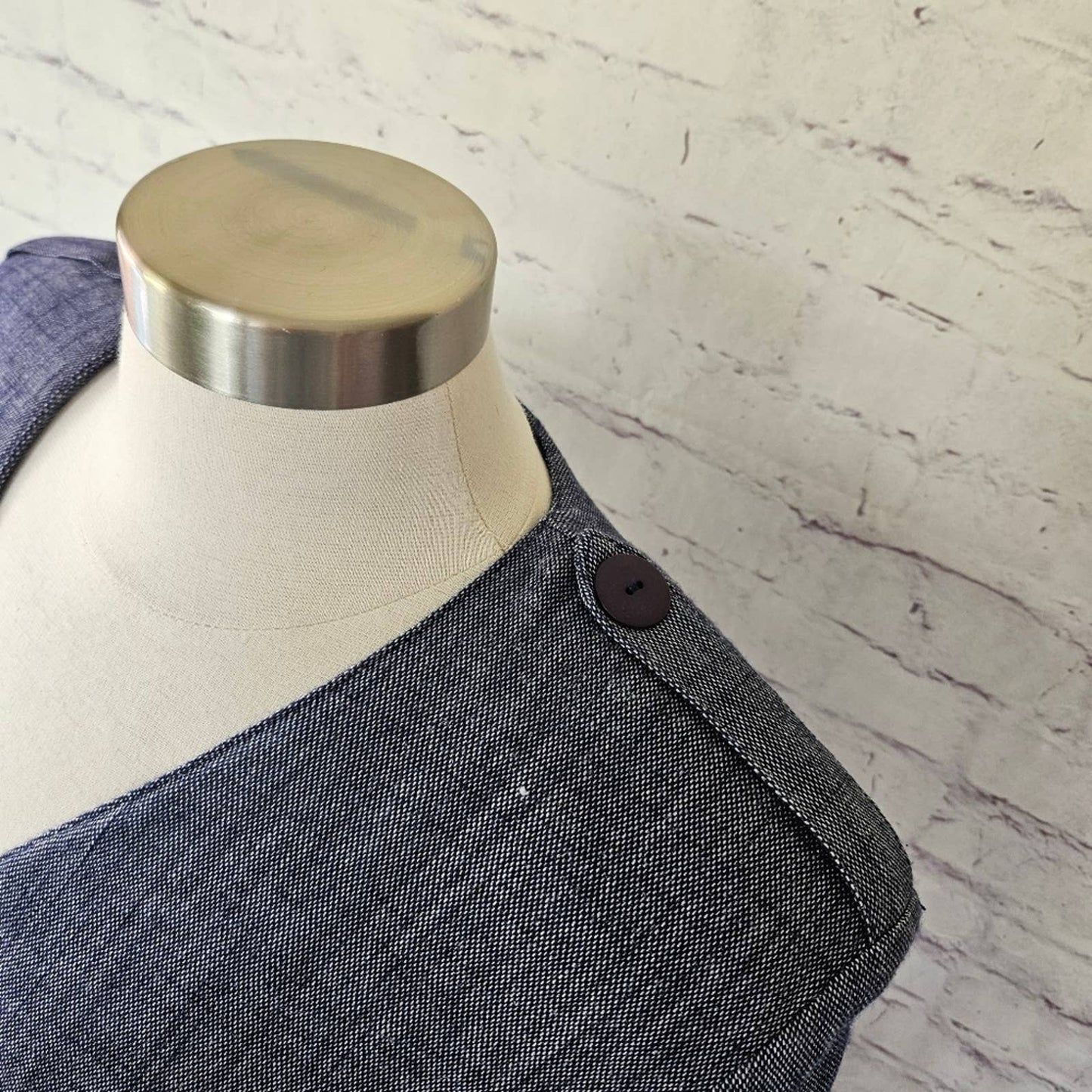Vintage Chelsea Ltd Blue Chambray Long Sleeve Button Front Dress 10 Made in USA