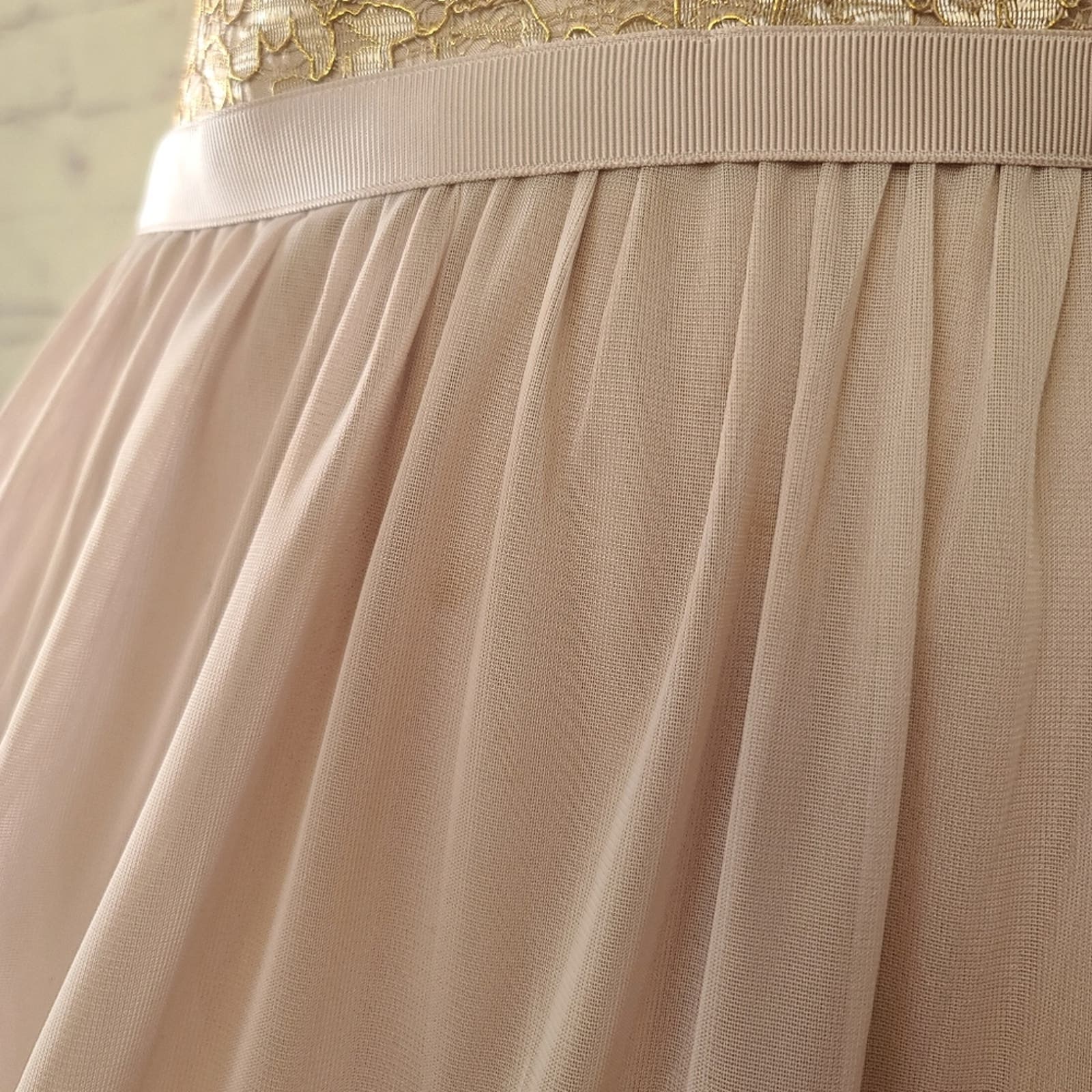 David's Bridal Gold Metallic Taupe Lace and Mesh Long Strapless Dress Sonderleigh David's Bridal Gold Metallic Taupe Lace and Mesh Long Strapless Dress Sonderleigh
