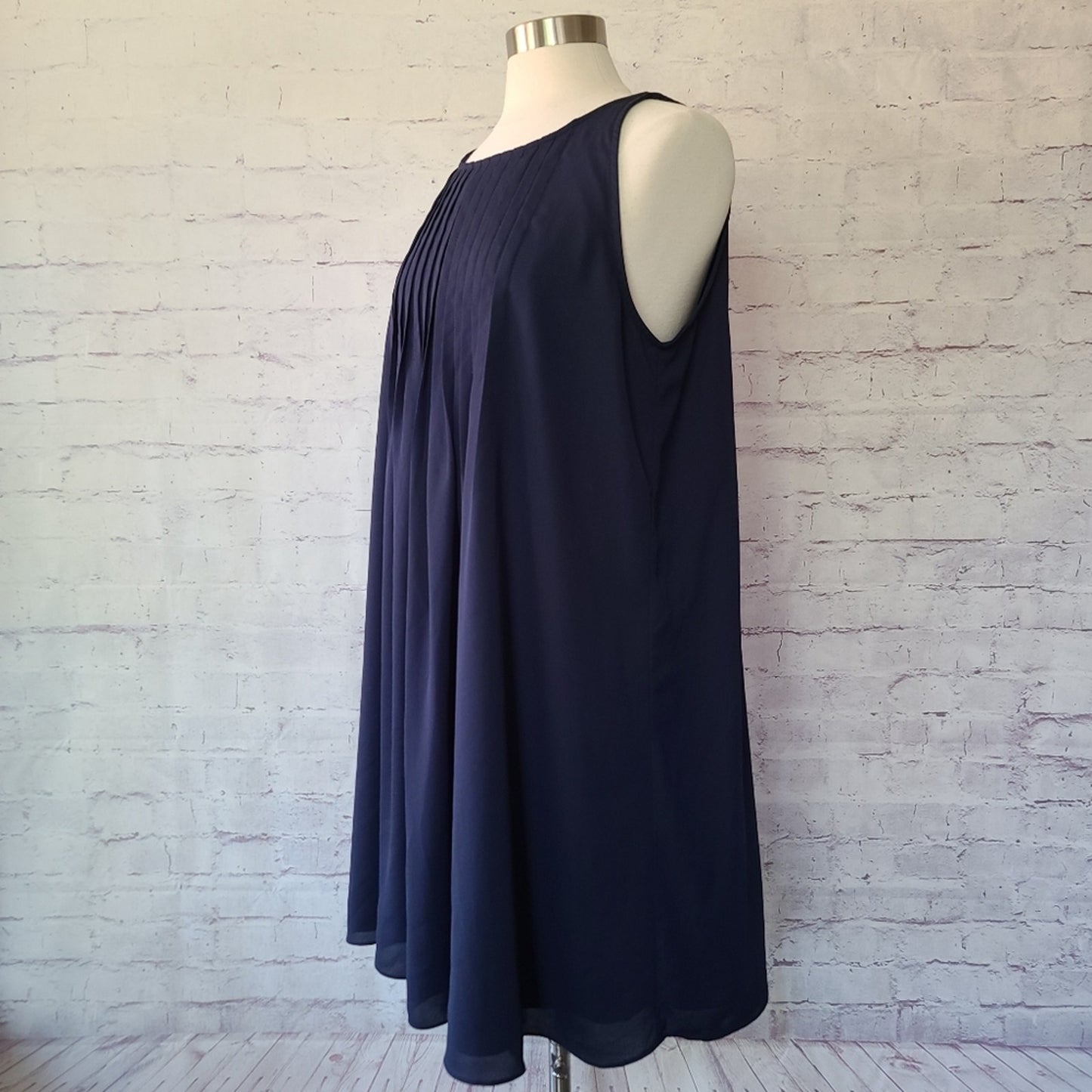 Nanette Lepore Navy Sleeveless Chiffon Pintuck Pleated Shift Dress 14