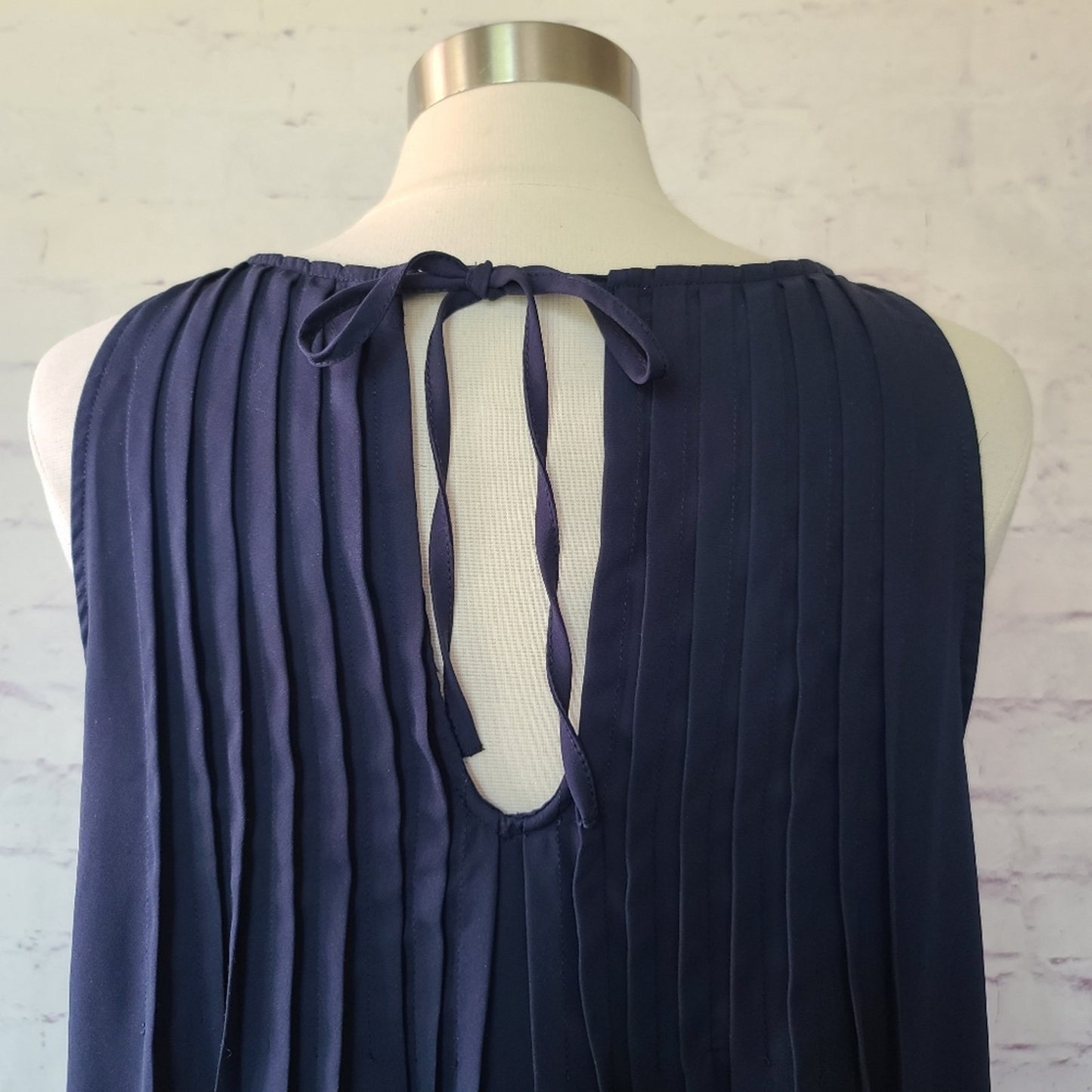 Nanette Lepore Navy Sleeveless Chiffon Pintuck Pleated Shift Dress 14