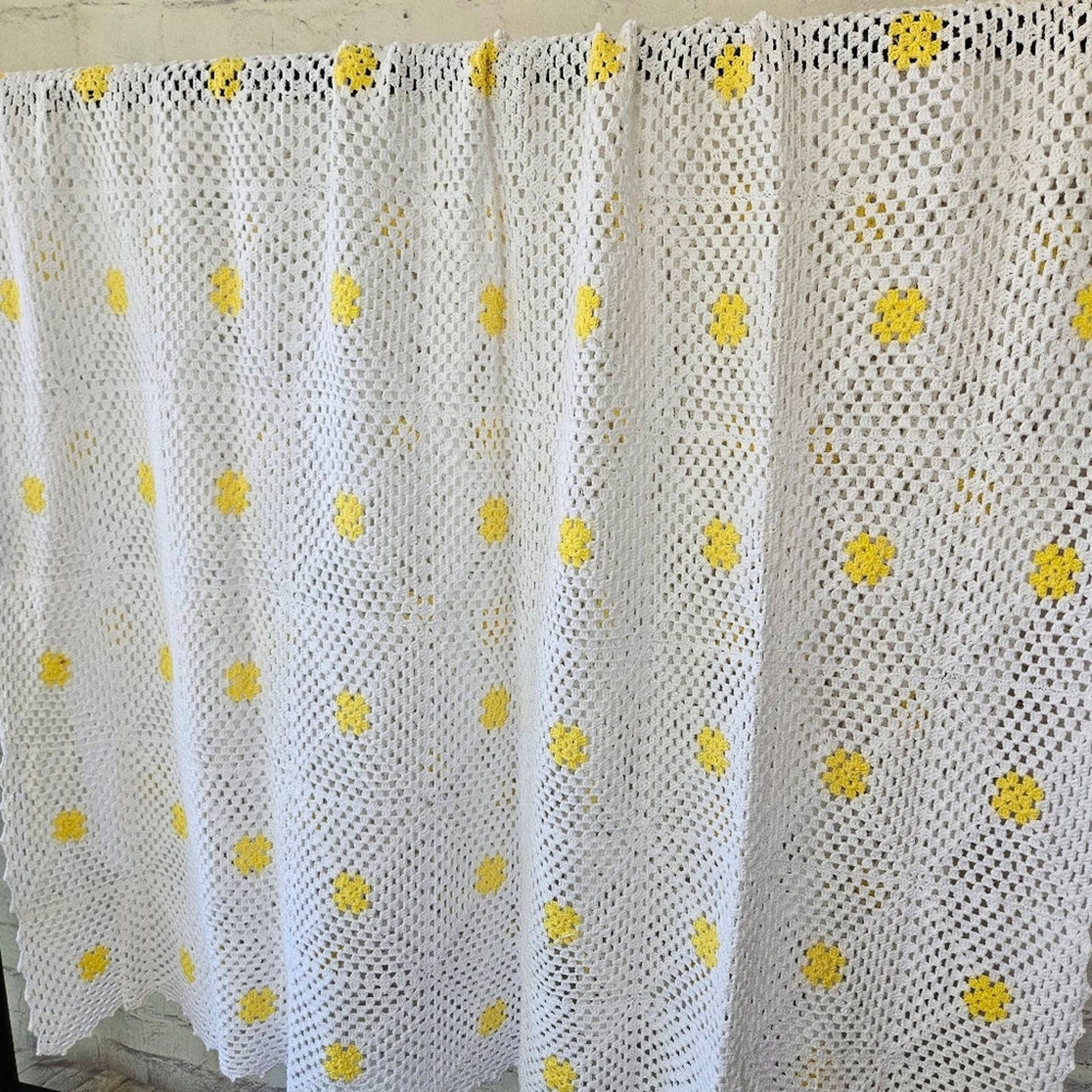 Vintage Handmade Crochet White with Yellow Marigold Jacquard Tablecloth 48x74