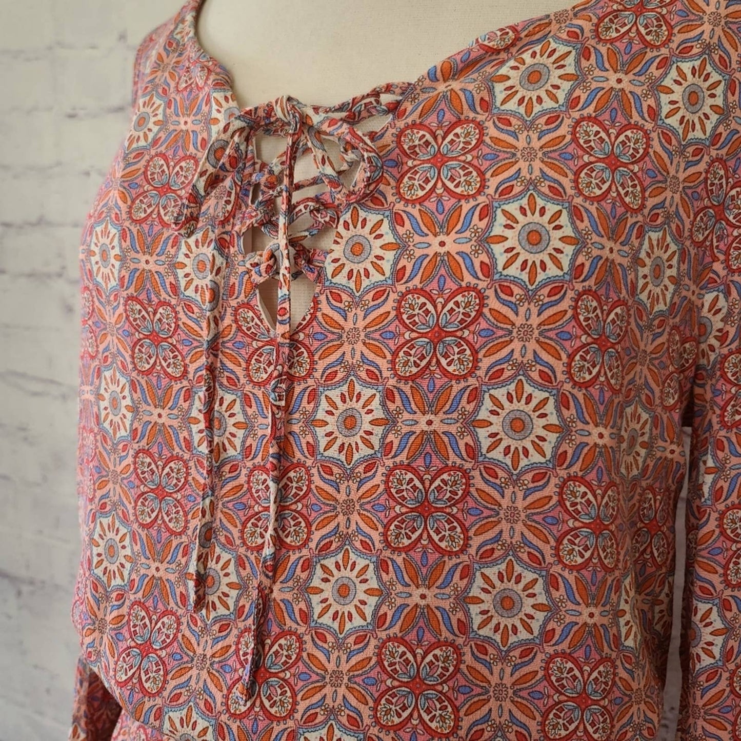 Sanctuary Floral Mosaic Print Long Bell Sleeve Lace-Up V-Neck Dress Medium