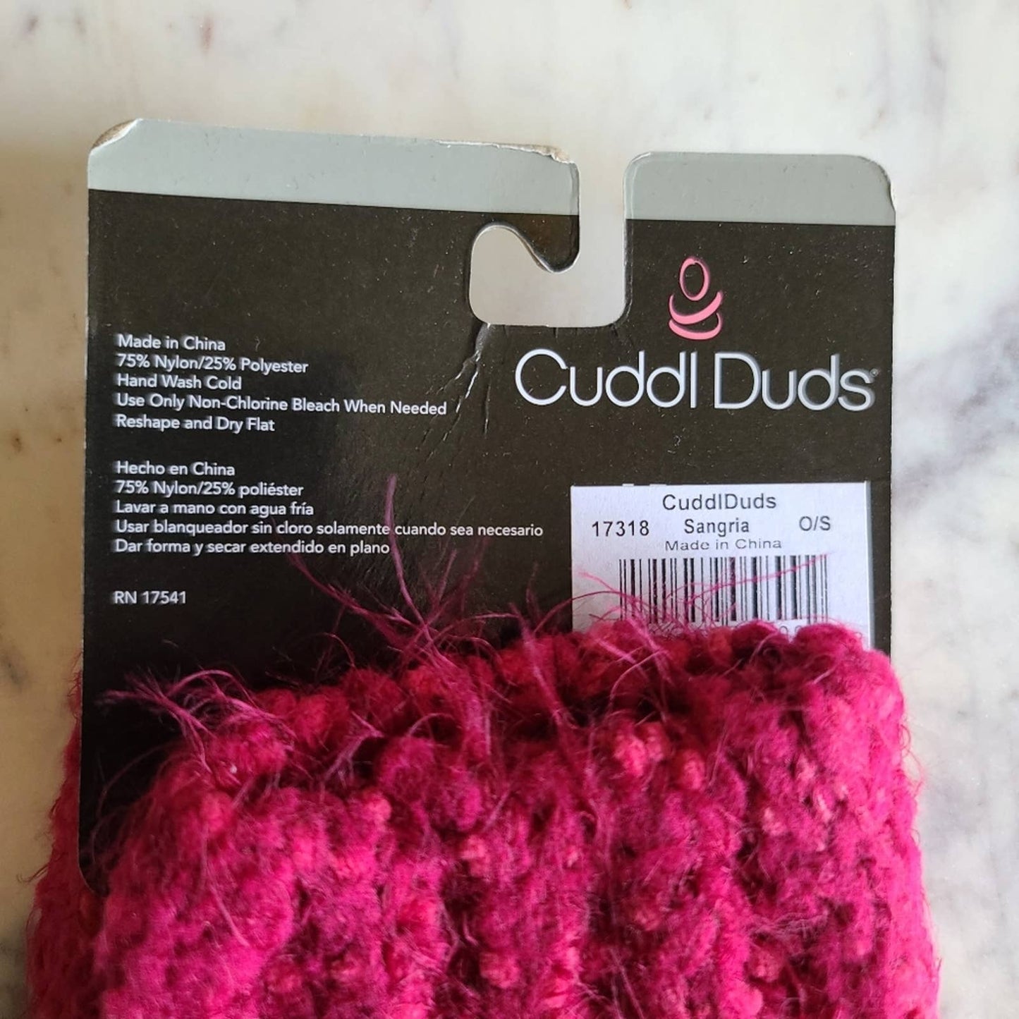 NWT Cuddl Duds Sangria Pink Cozy Soft Knit Mittens