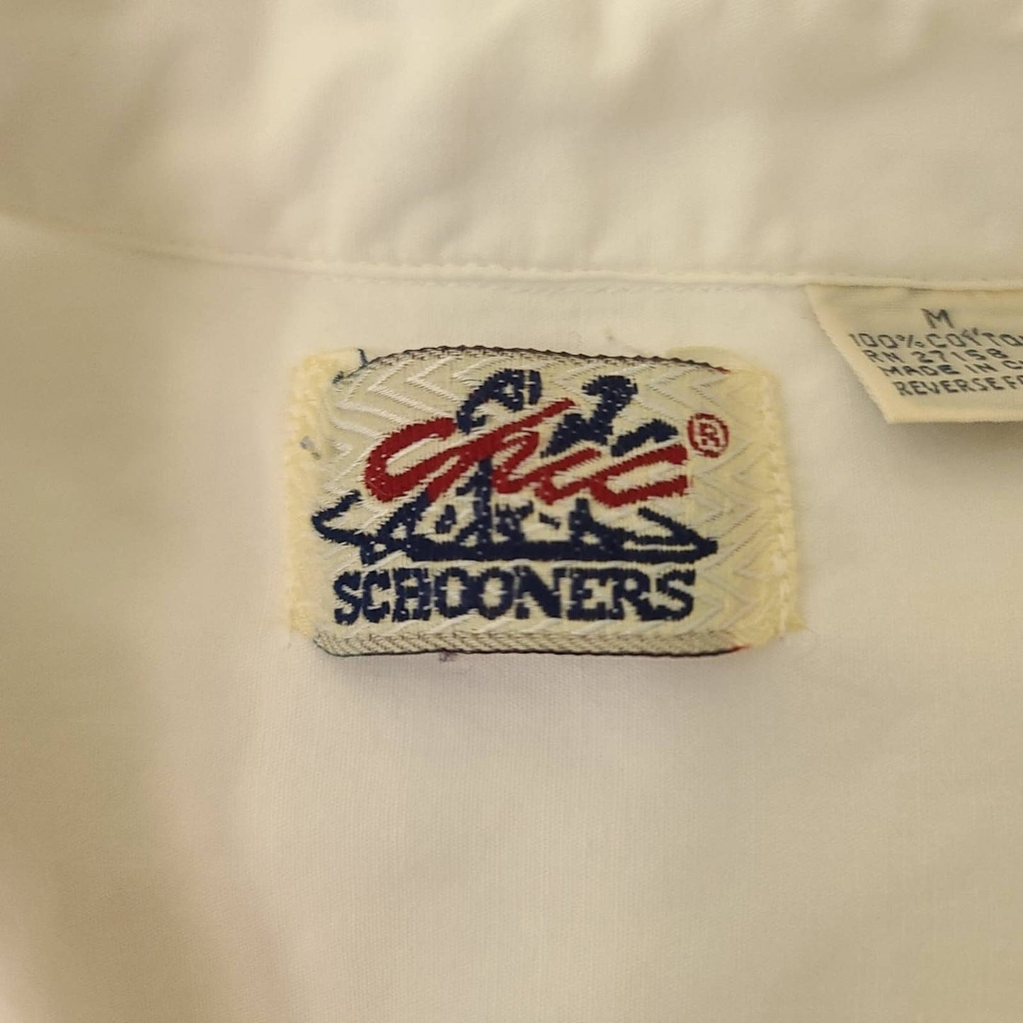 Vintage Chic Schooners Embroidered Long Sleeve White Cotton Button Up Shirt Med