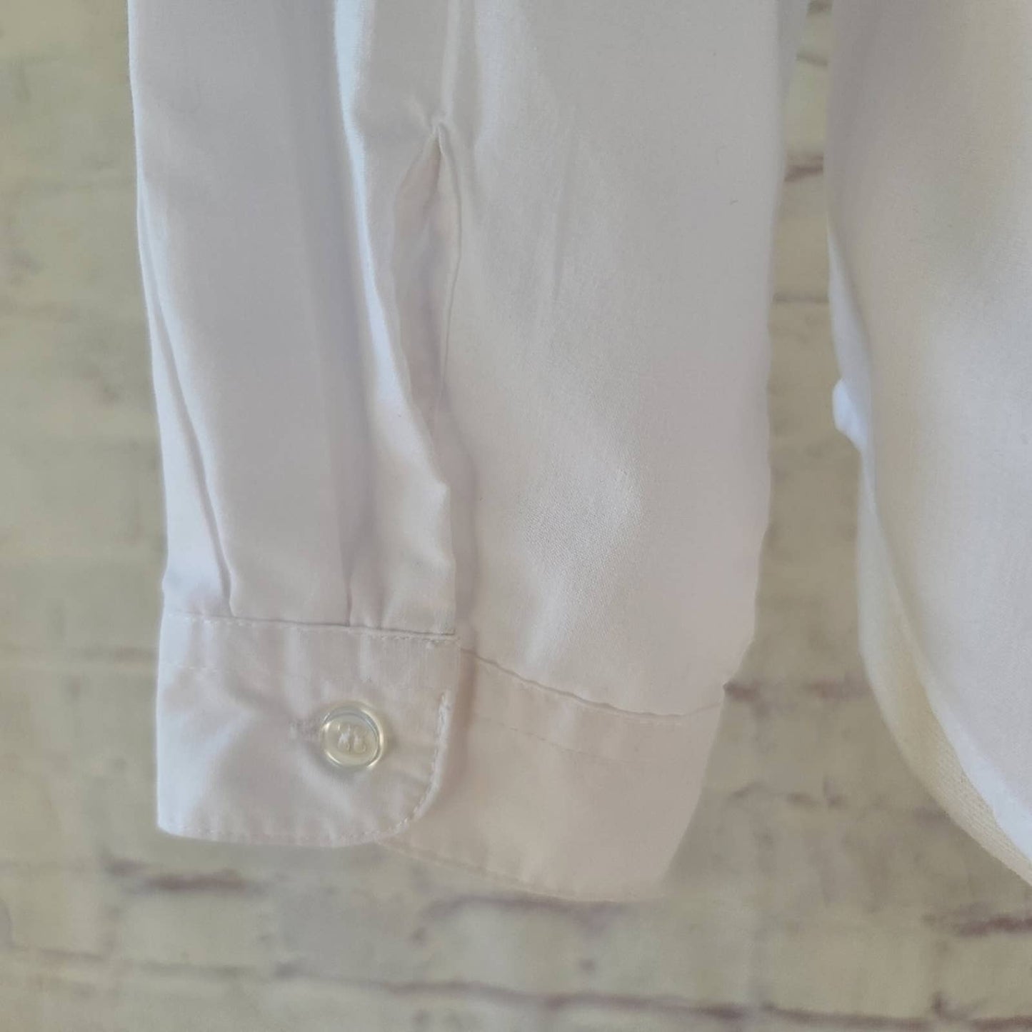 Vintage Sag Harbor Embroidered Collar White Long Sleeve Button Up Shirt 10